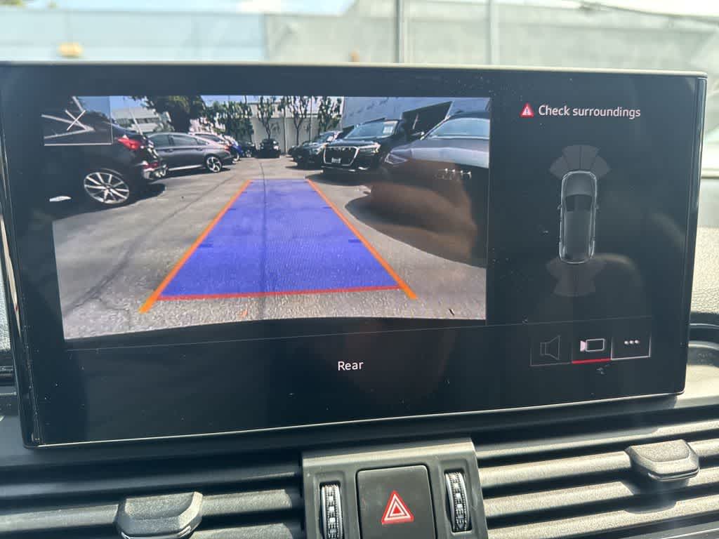 Thumbnail: 2022 Audi Q5 - 19