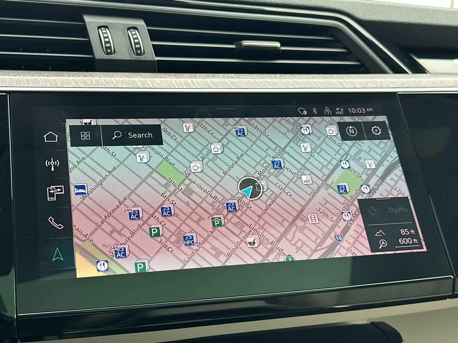 Thumbnail: 2024 Audi Q8 e-tron - 19