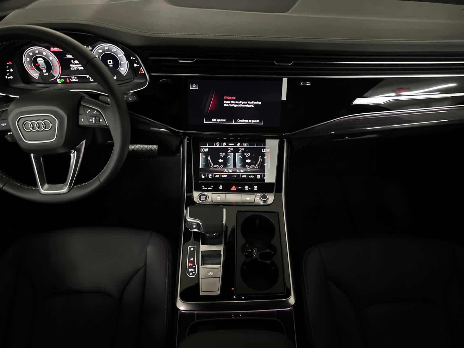 Thumbnail: 2026 Audi Q8 - 3