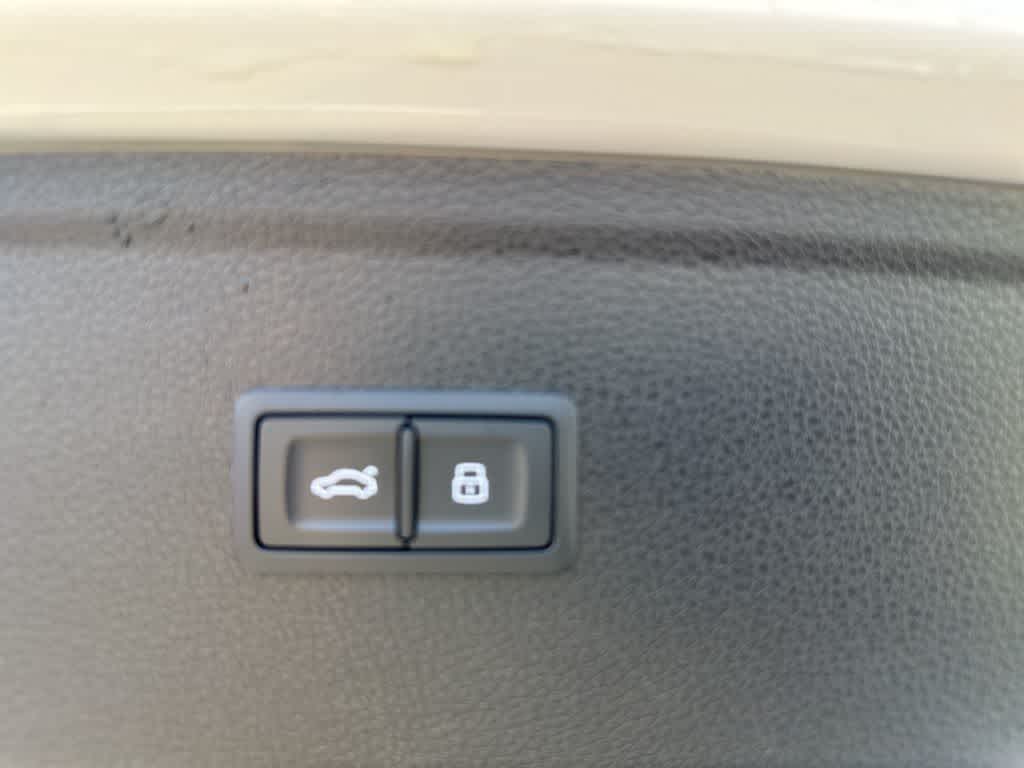 Thumbnail: 2024 Audi Q5 - 31