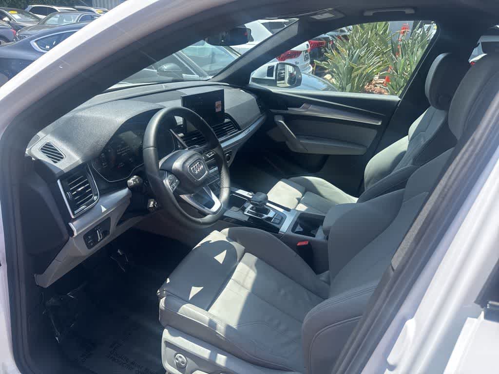 Thumbnail: 2024 Audi Q5 - 11