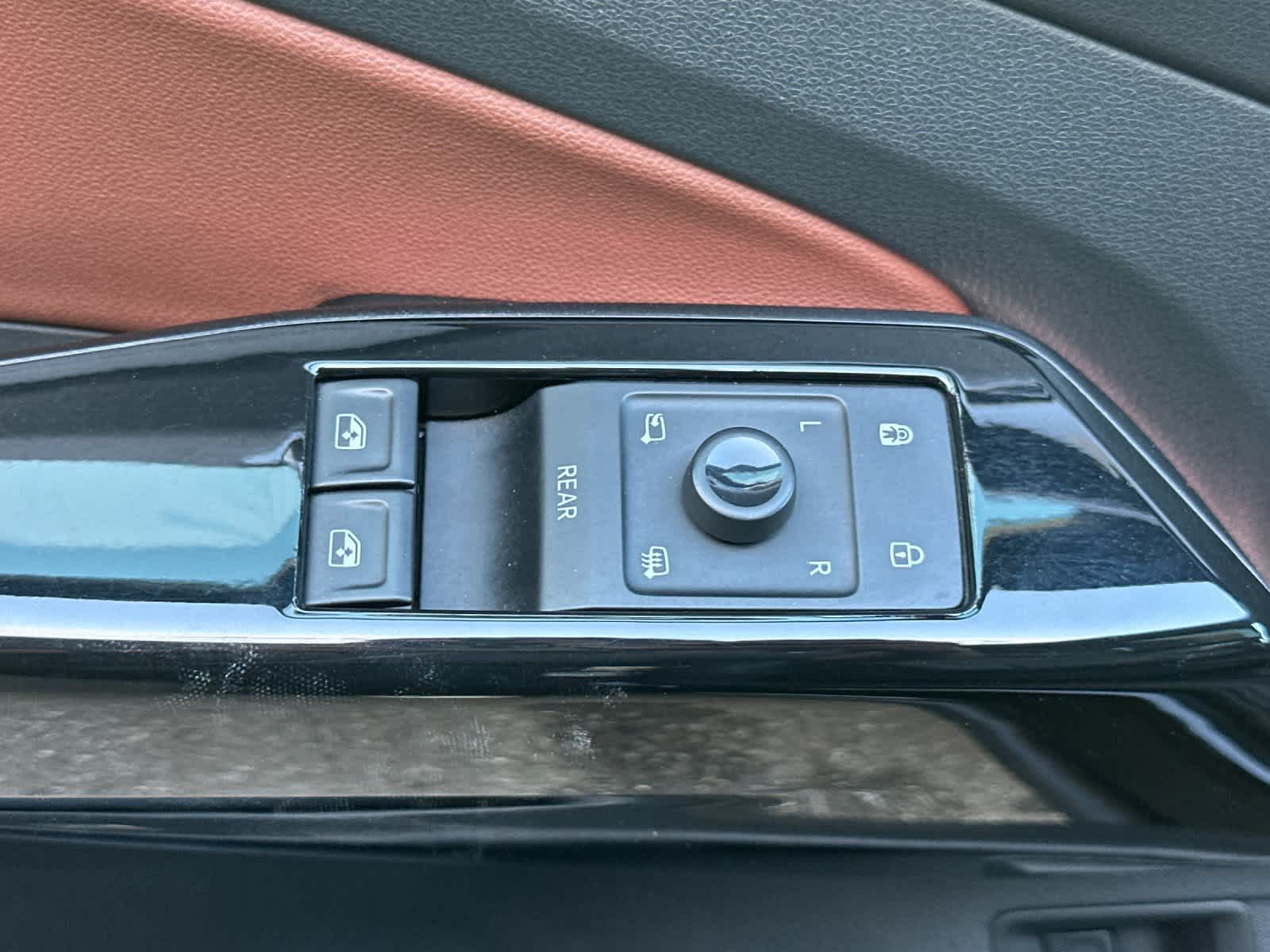 Thumbnail: 2021 Volkswagen ID.4 - 13