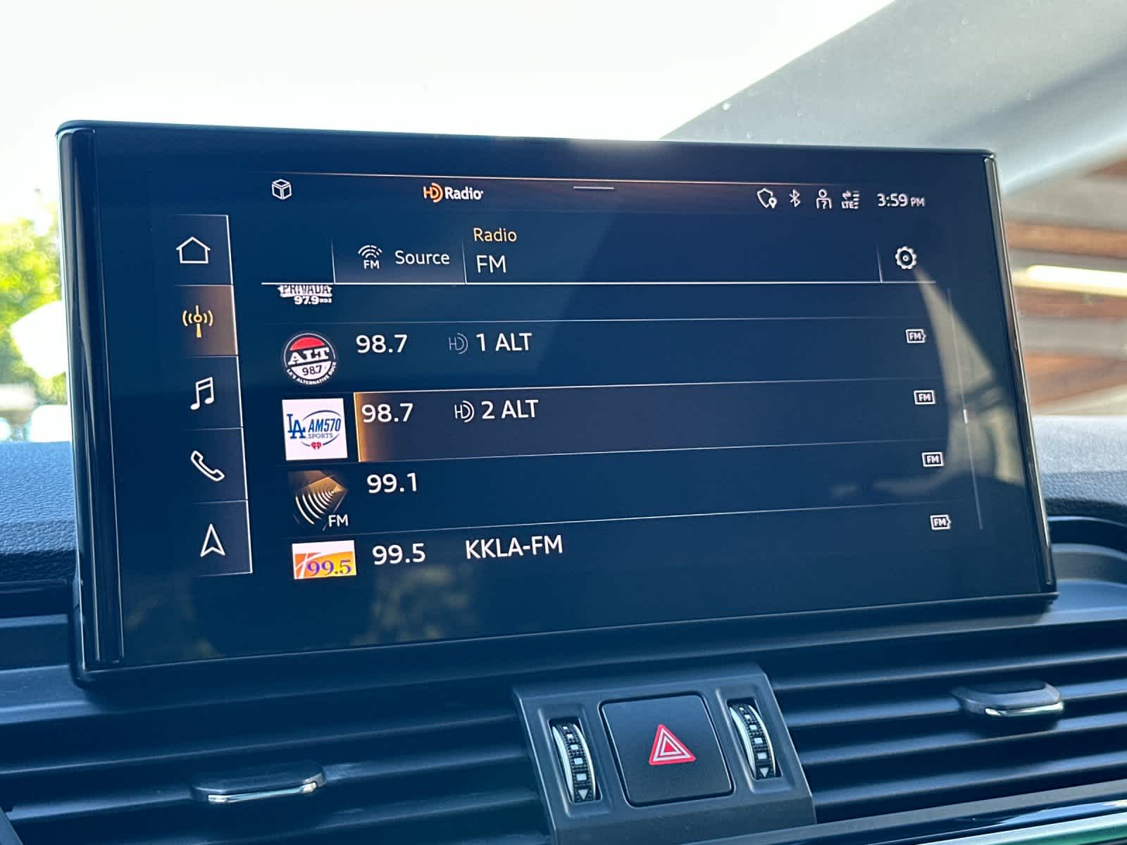 Thumbnail: 2023 Audi Q5 - 18