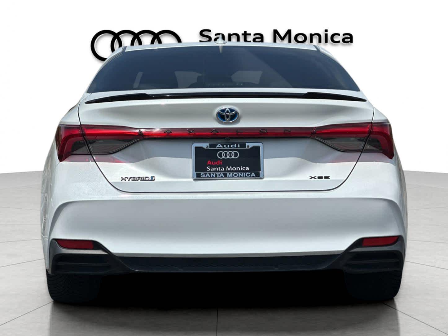 Thumbnail: 2019 Toyota Avalon - 6