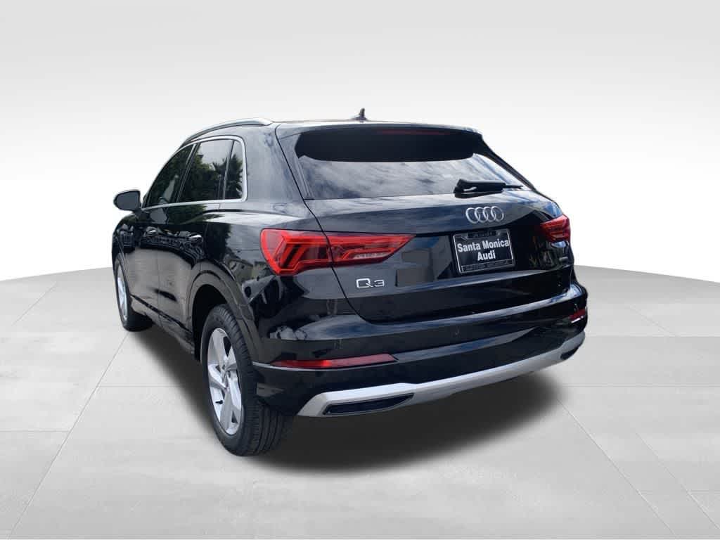 Thumbnail: 2020 Audi Q3 - 3