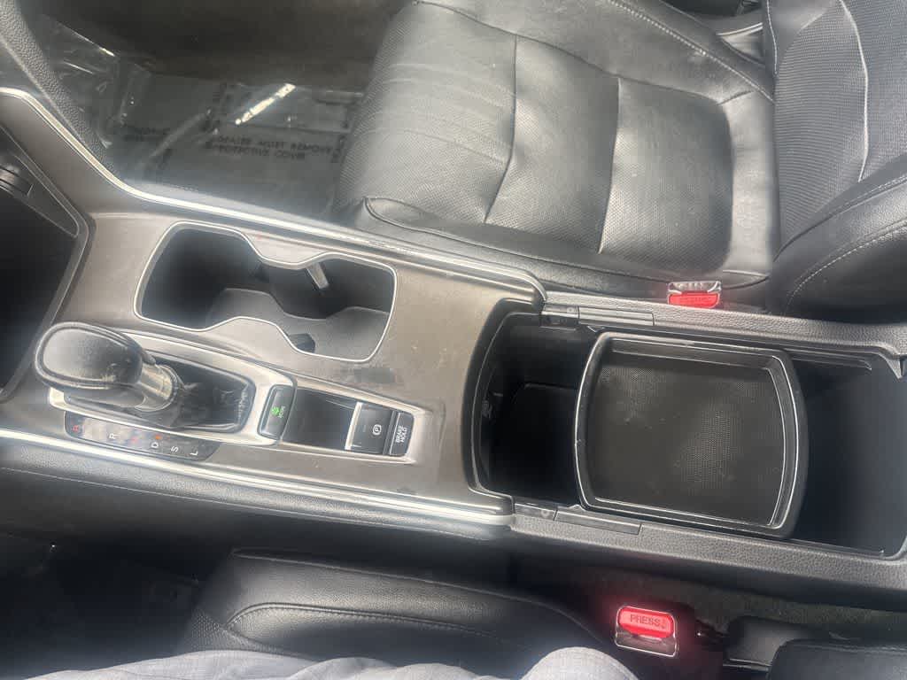 Thumbnail: 2019 Honda Accord - 17