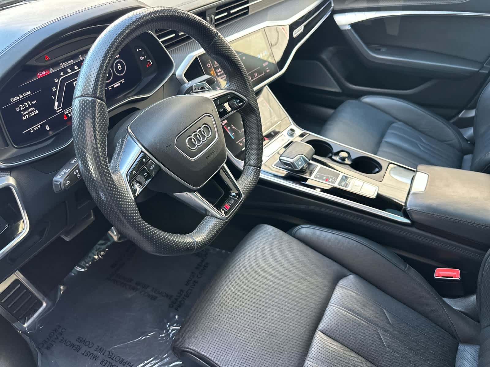 Thumbnail: 2022 Audi RS 7 - 11
