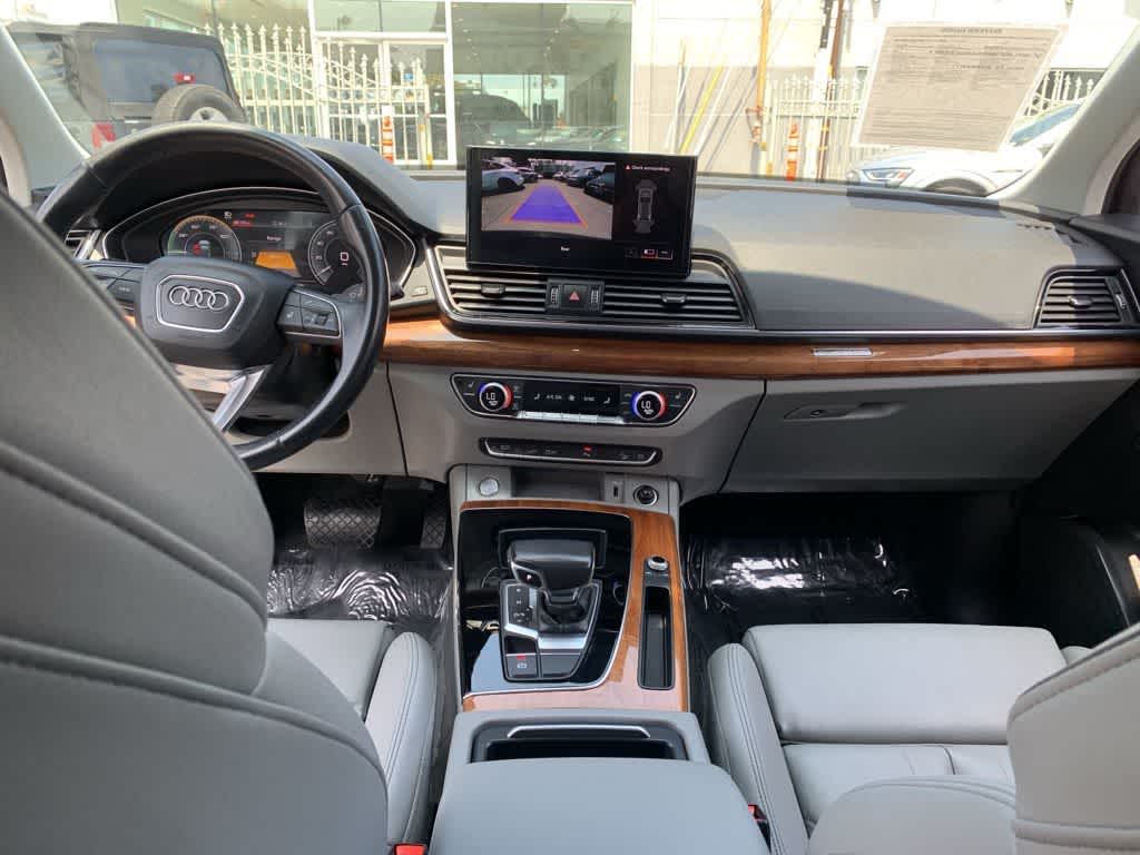 Thumbnail: 2022 Audi Q5 - 22