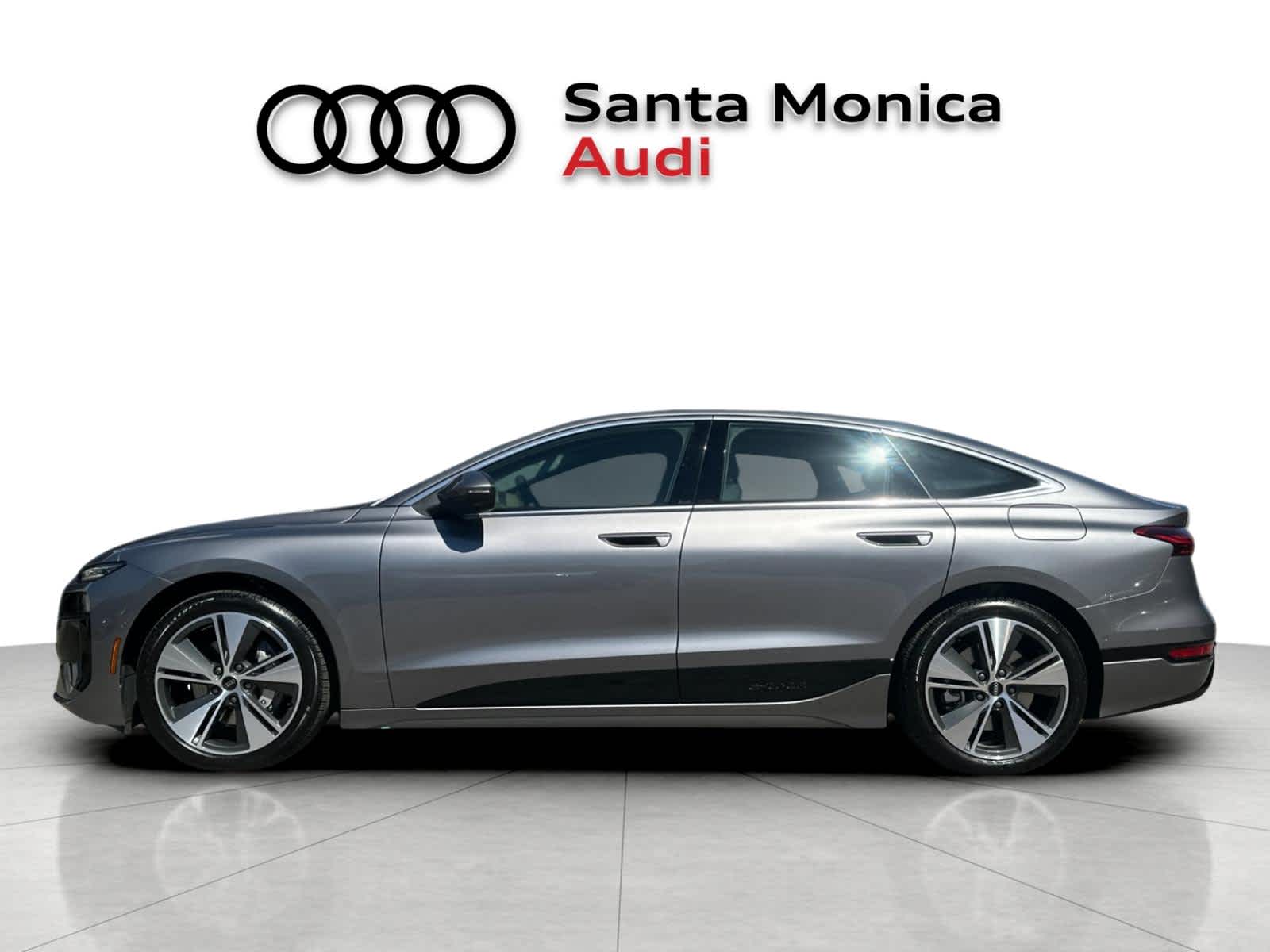 Thumbnail: 2025 Audi e-tron - 5