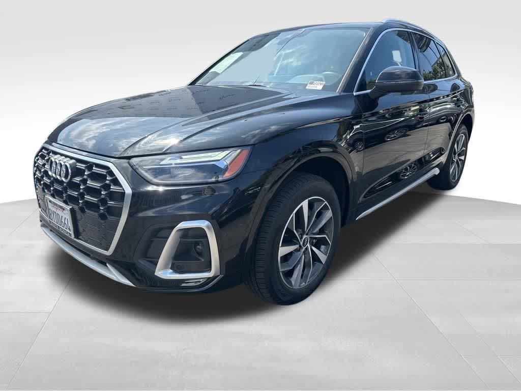 Thumbnail: 2022 Audi Q5 - 3