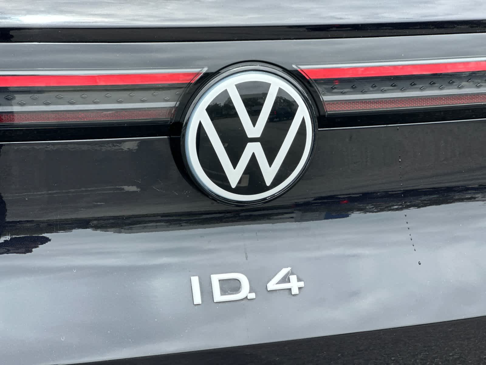 Thumbnail: 2023 Volkswagen ID.4 - 28