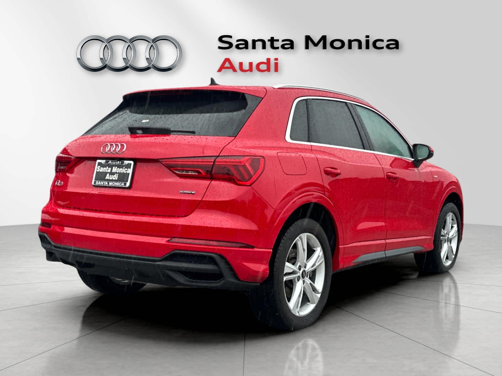 Thumbnail: 2023 Audi Q3 - 2