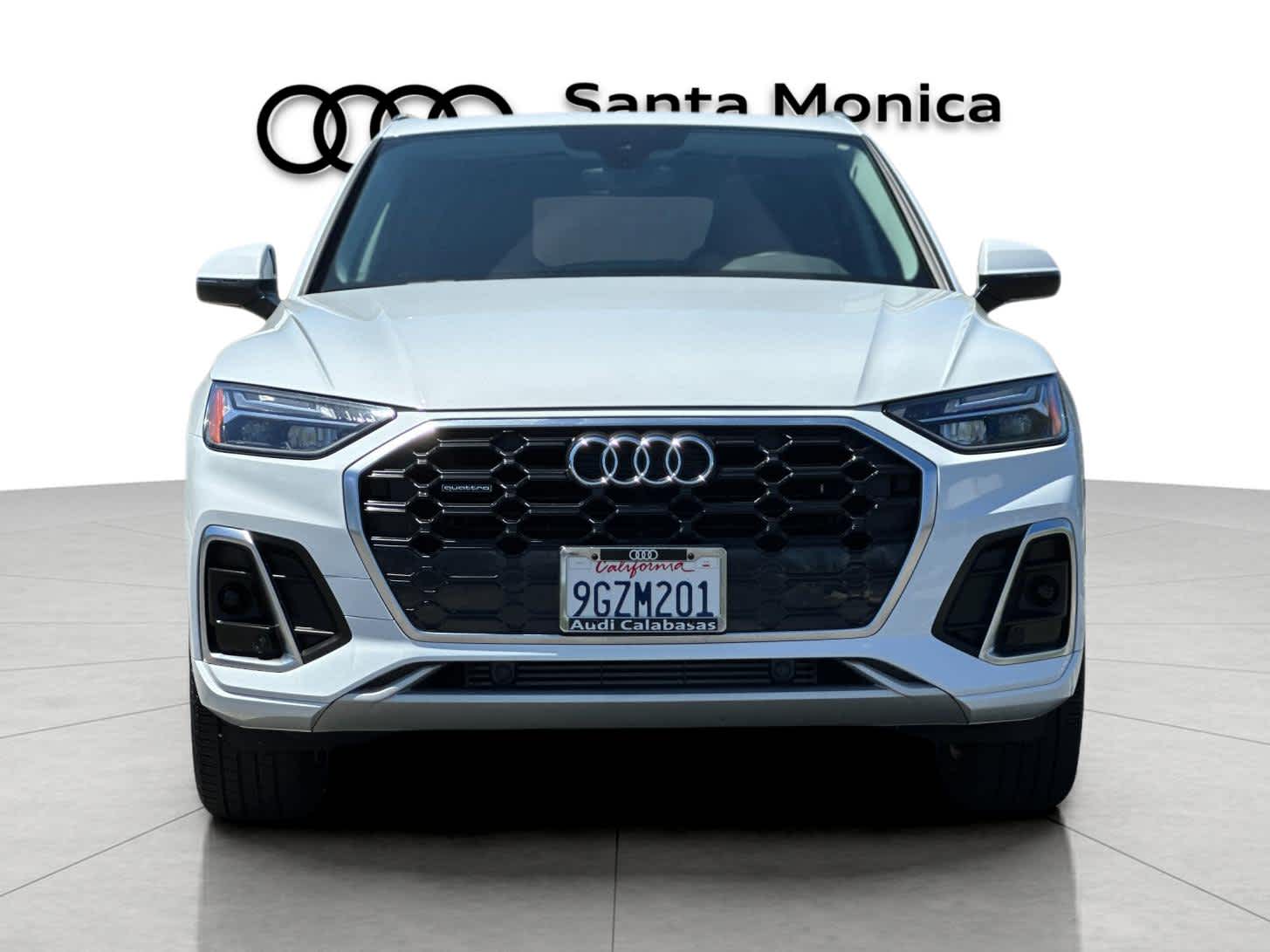 Thumbnail: 2023 Audi Q5 - 10