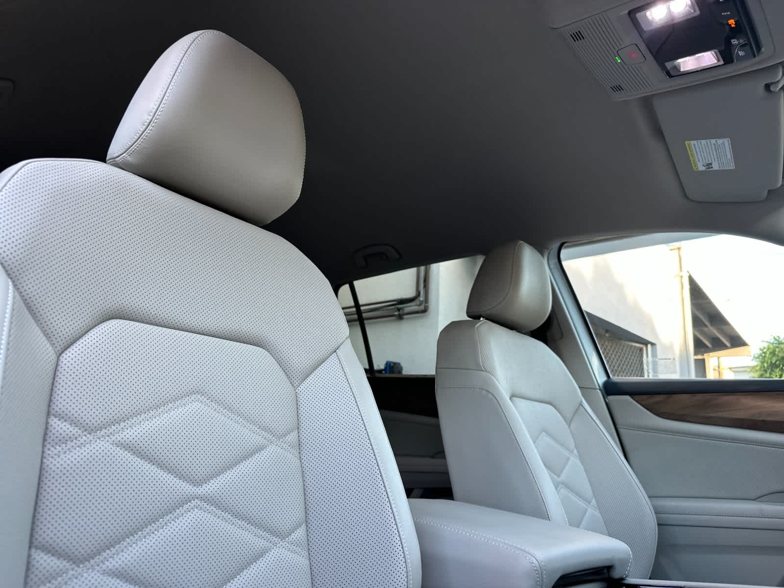 Thumbnail: 2024 Volkswagen Atlas - 18