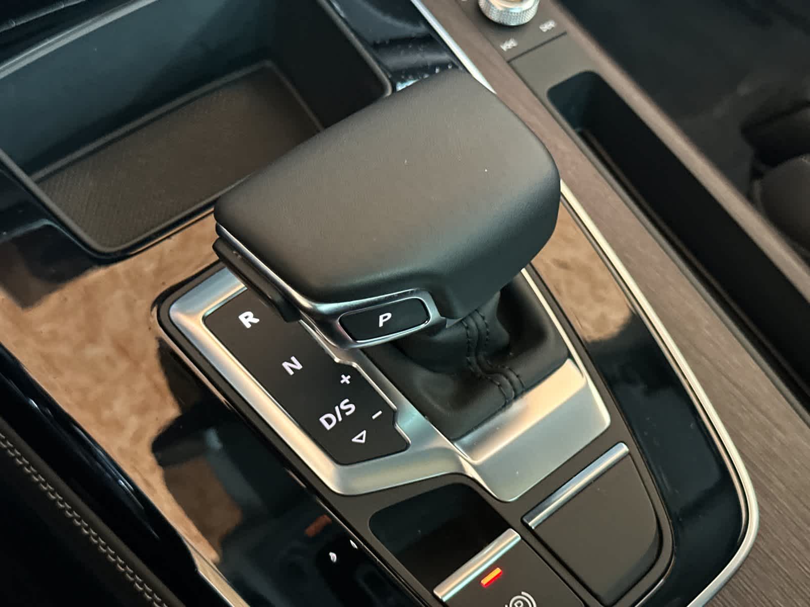 Thumbnail: 2023 Audi Q5 - 21