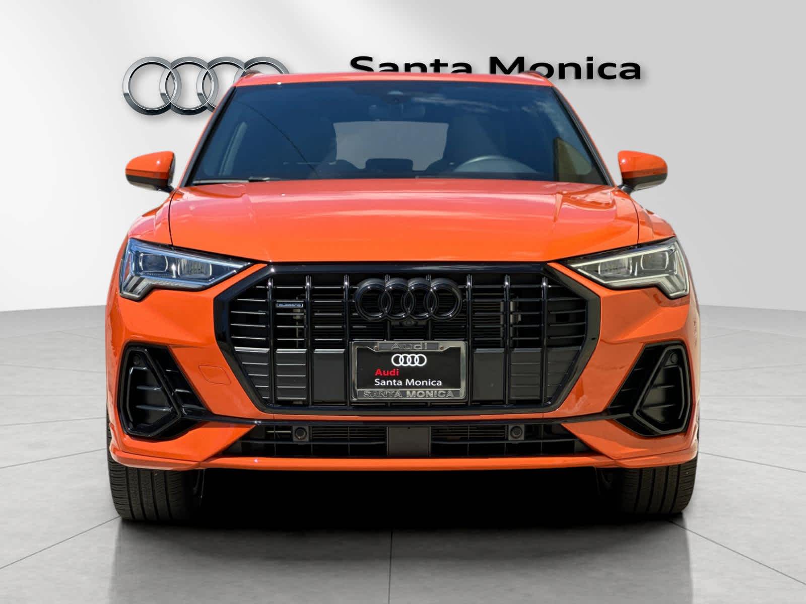 Thumbnail: 2023 Audi Q3 - 10