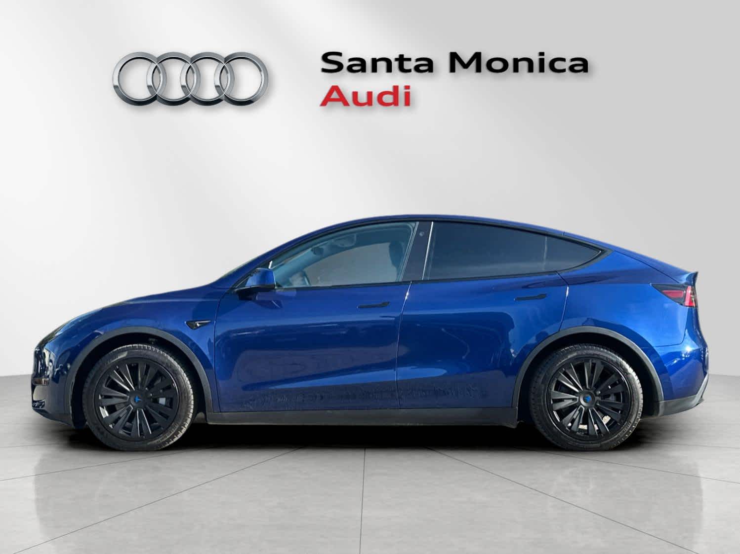 Thumbnail: 2023 Tesla Model Y - 5