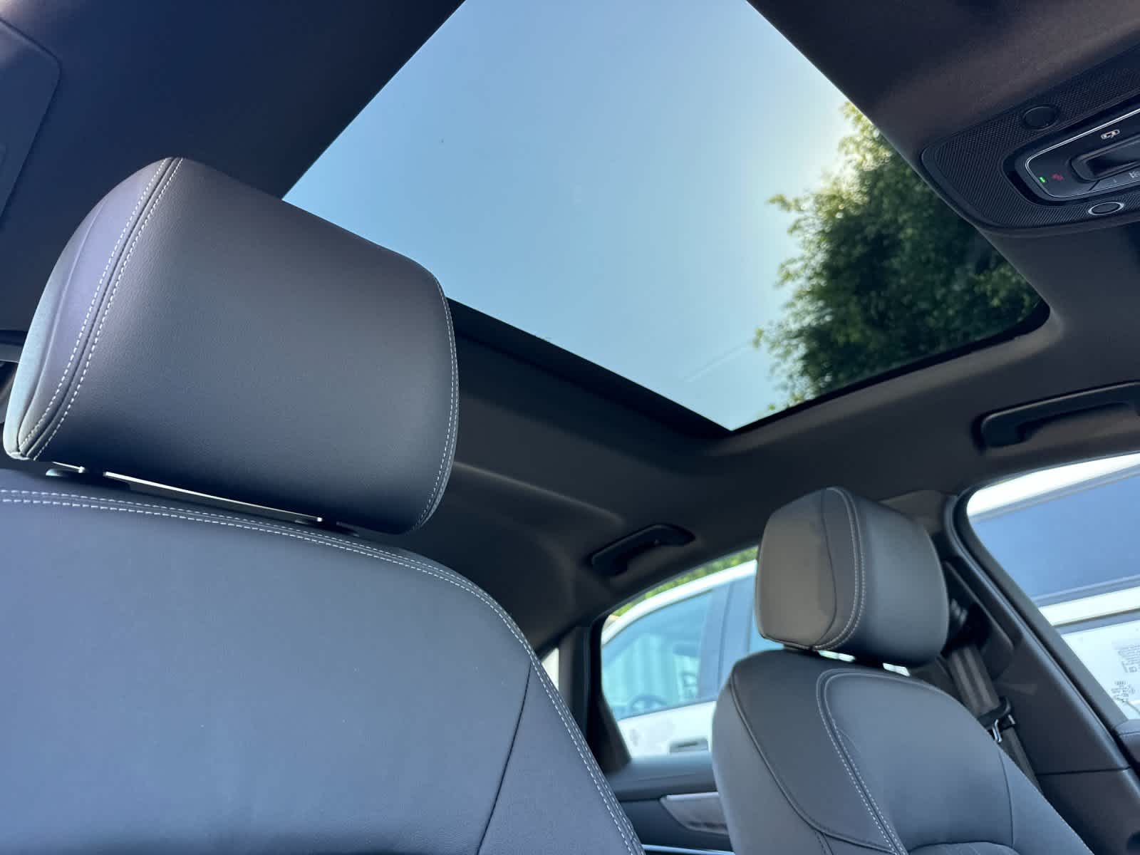 Thumbnail: 2025 Audi A6 - 16