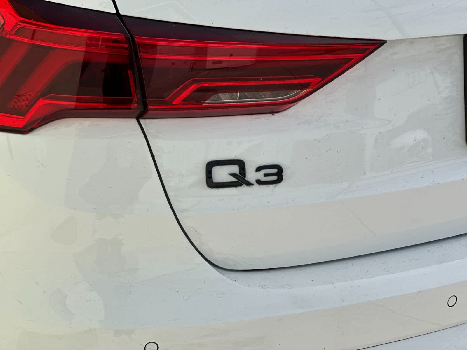 Thumbnail: 2025 Audi Q3 - 26