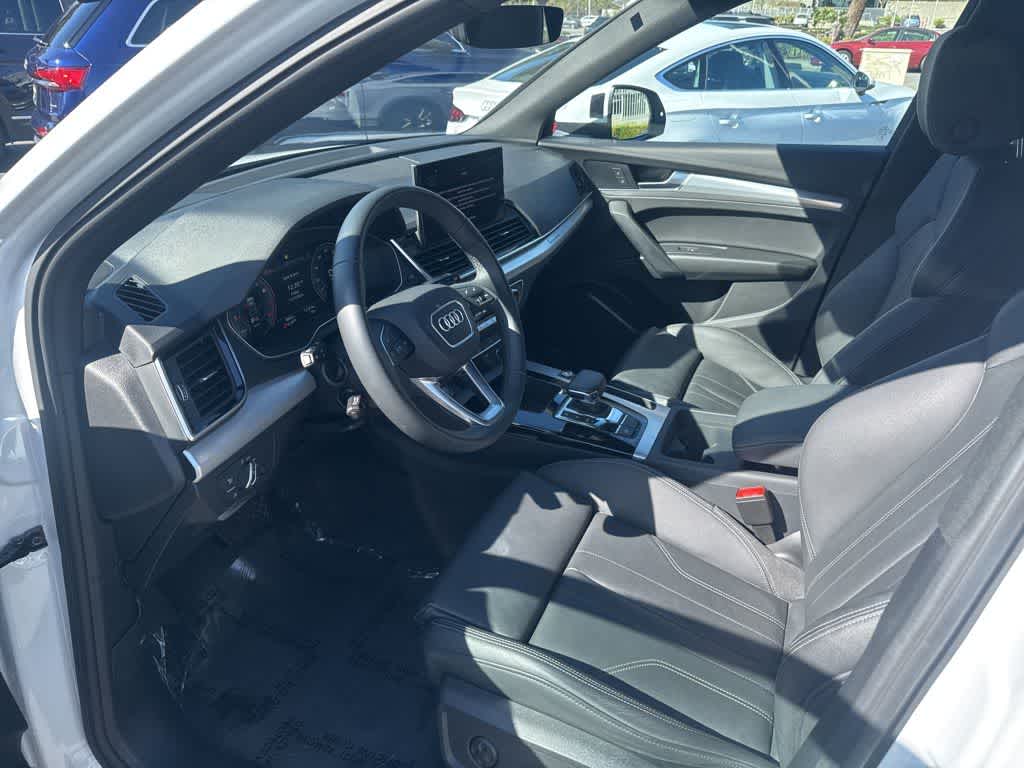 Thumbnail: 2024 Audi Q5 - 8