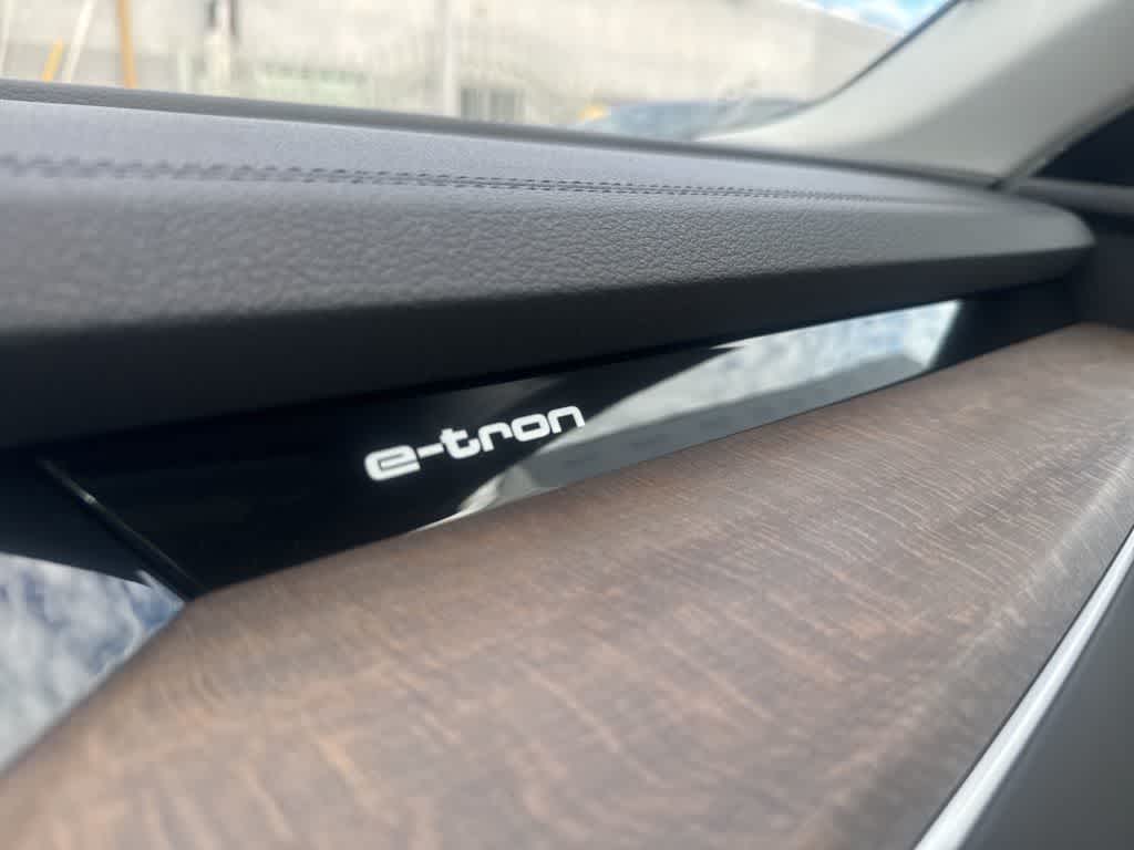 Thumbnail: 2024 Audi Q8 e-tron - 23