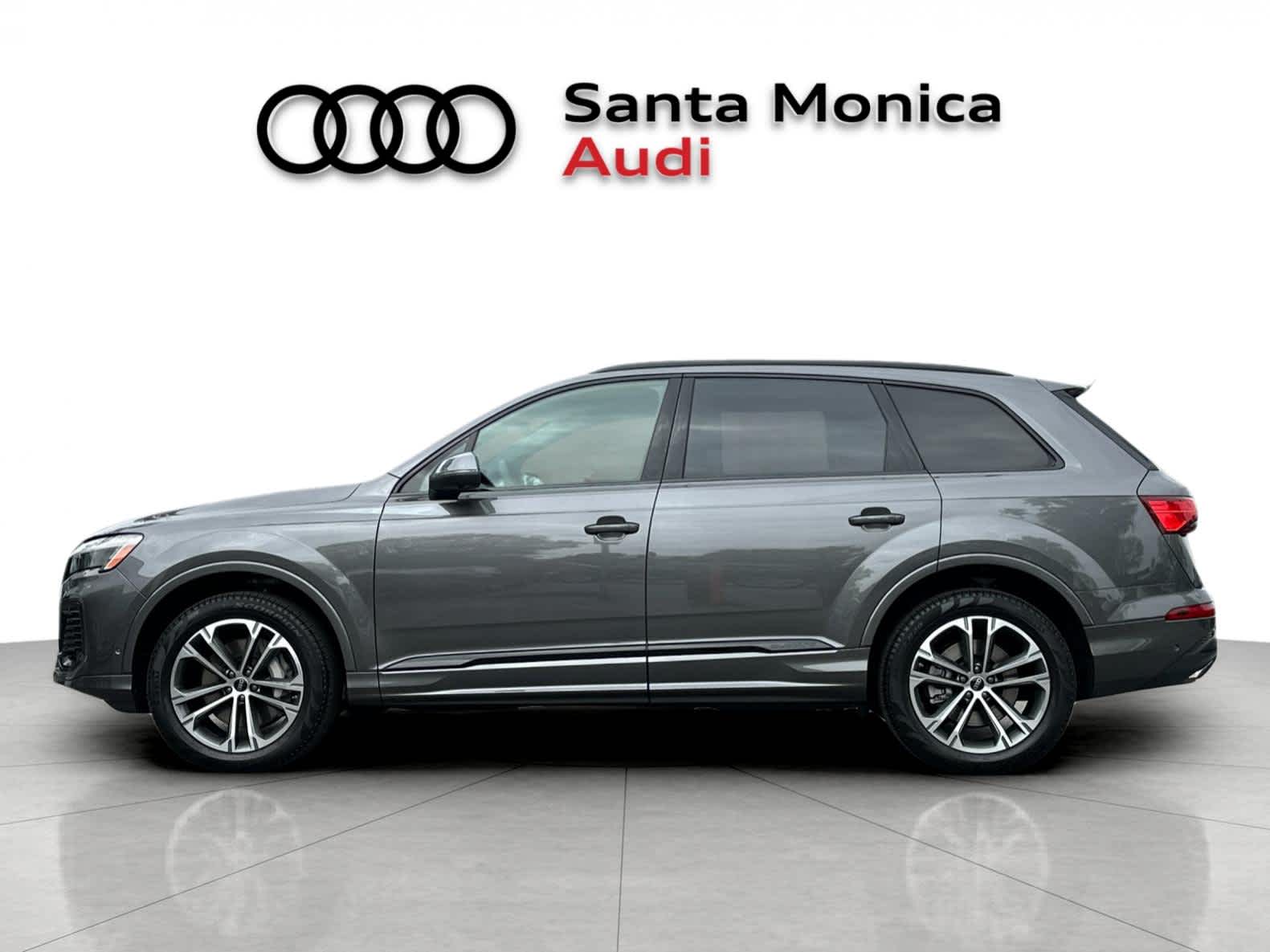 Thumbnail: 2026 Audi Q7 - 5