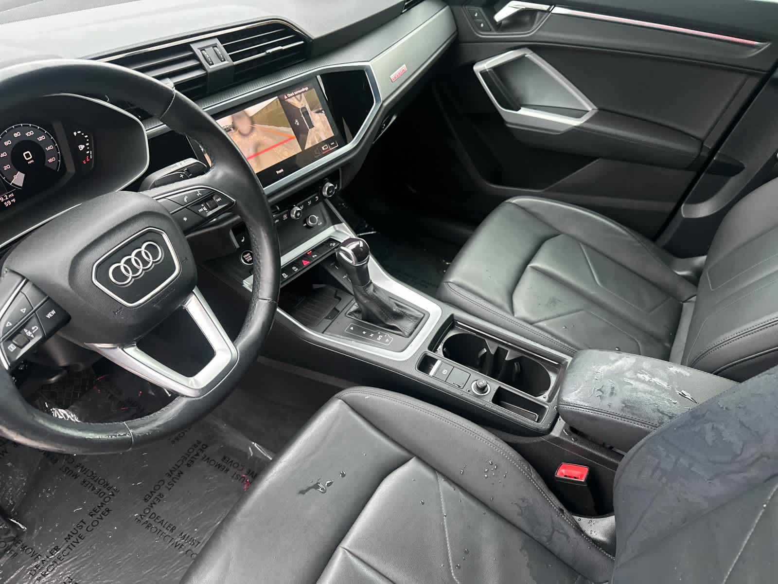 Thumbnail: 2023 Audi Q3 - 11