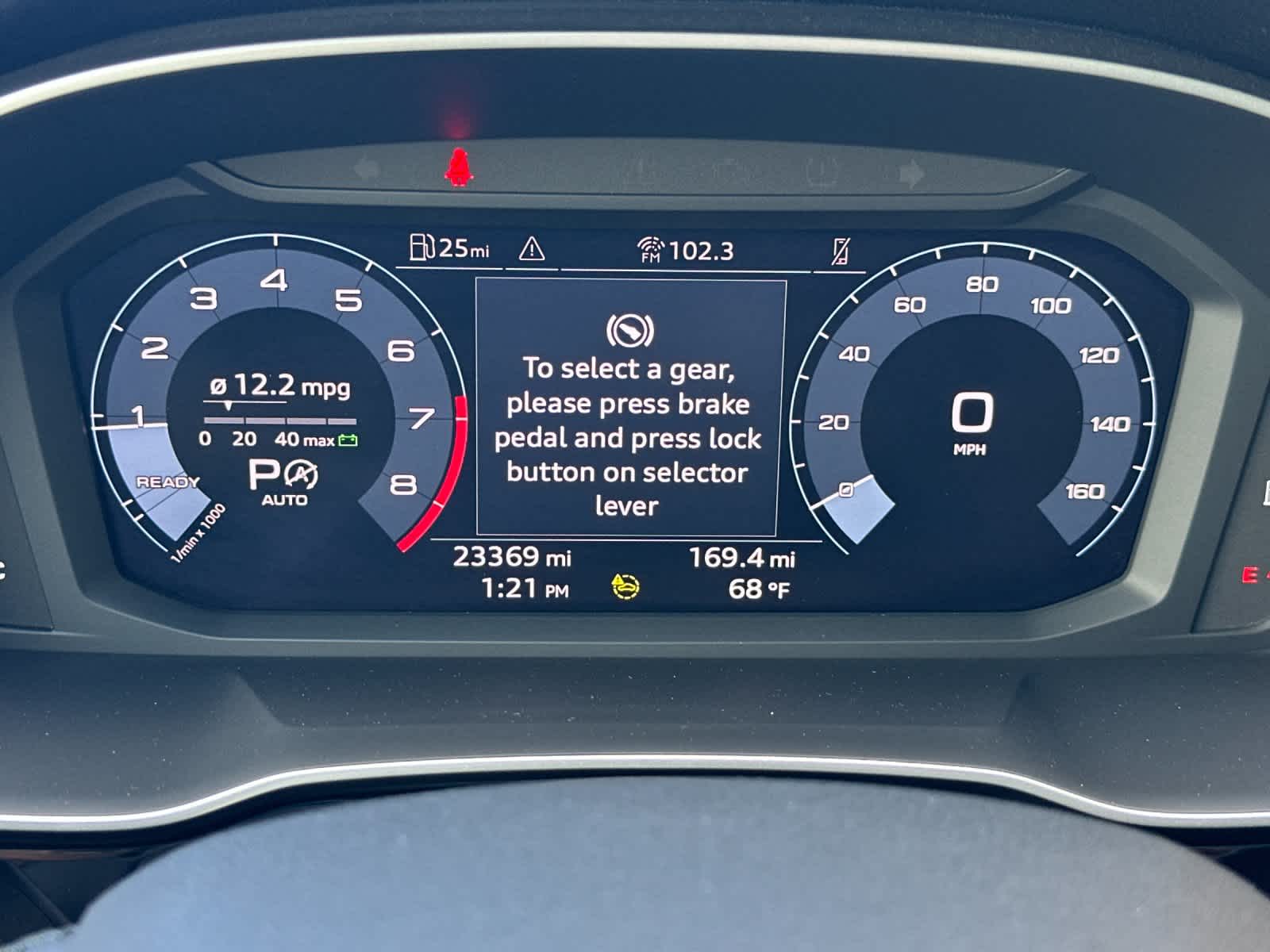 Thumbnail: 2023 Audi Q3 - 24