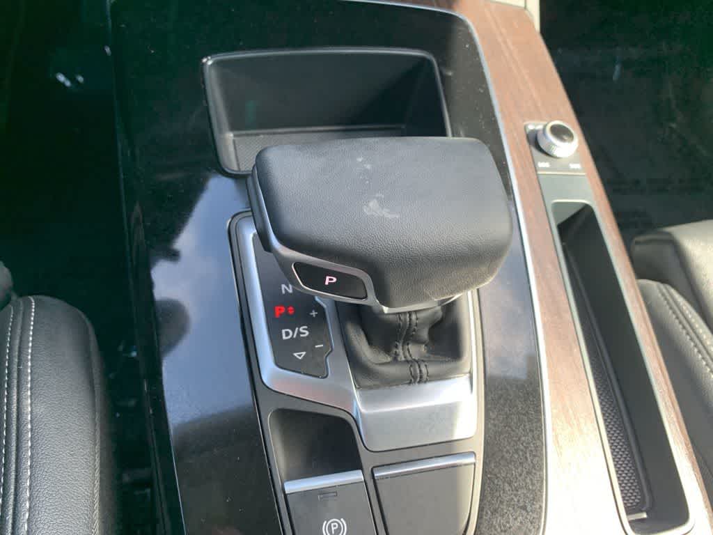 Thumbnail: 2024 Audi Q5 - 12