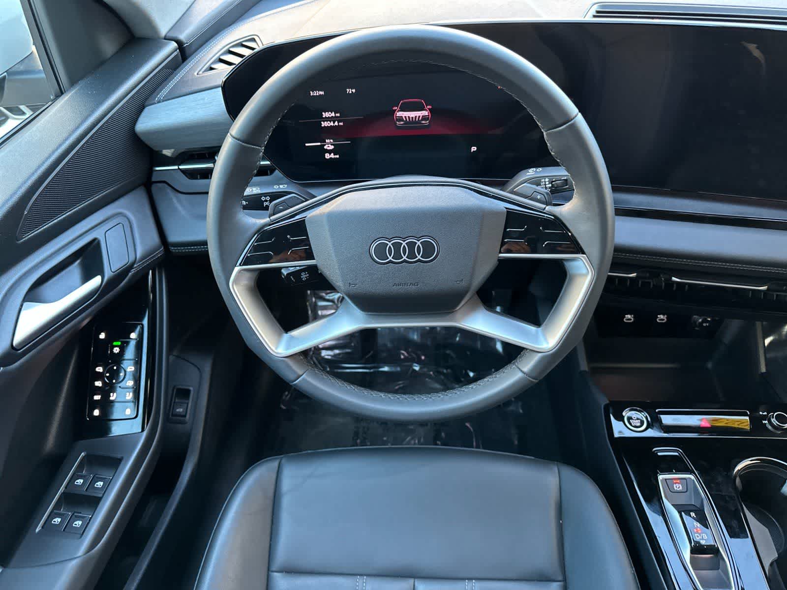 Thumbnail: 2025 Audi Q6 e-tron - 15