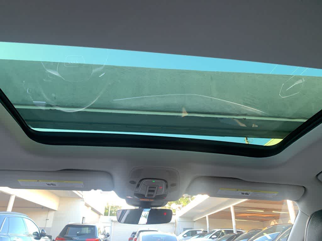 Thumbnail: 2024 Audi Q8 e-tron - 31