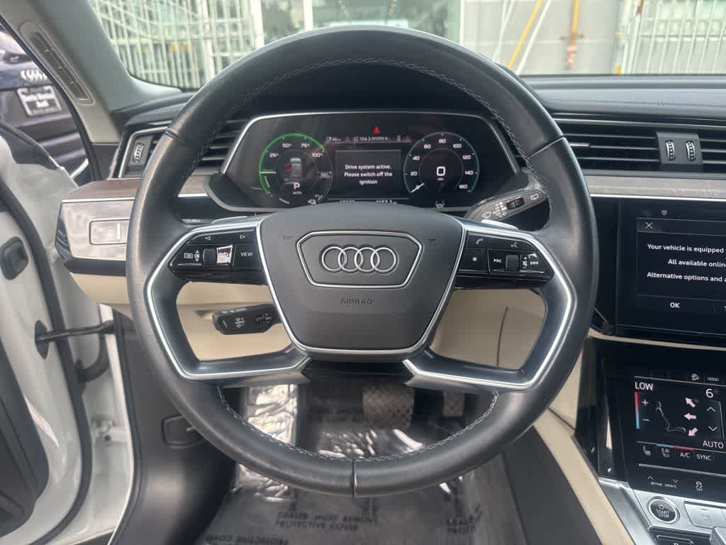 Thumbnail: 2024 Audi Q8 e-tron - 14