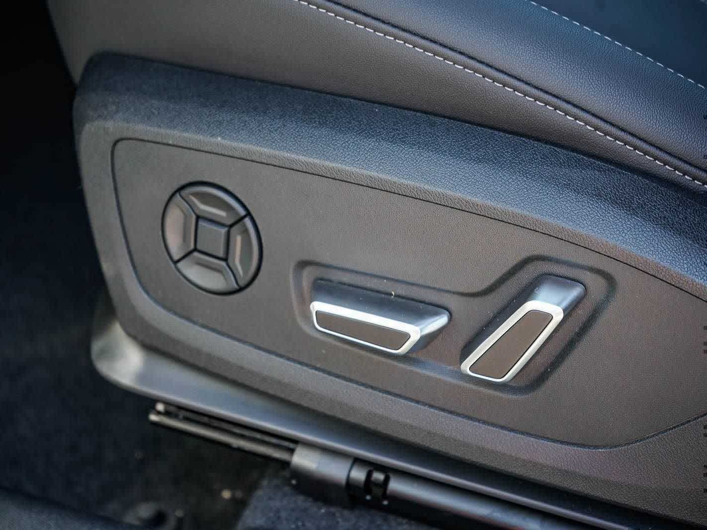 Thumbnail: 2026 Audi Q3 - 20