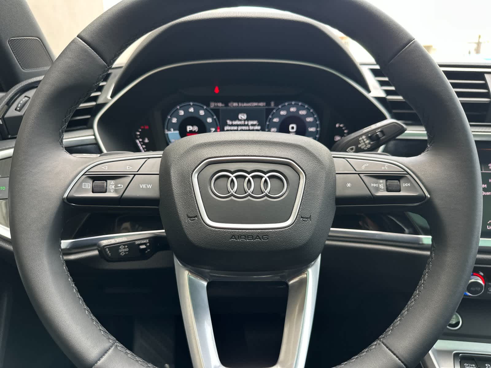 Thumbnail: 2025 Audi Q3 - 23