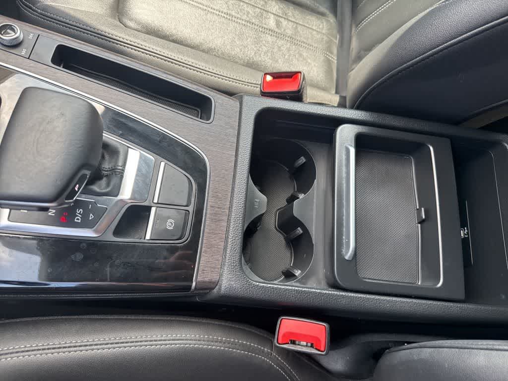 Thumbnail: 2022 Audi Q5 - 22