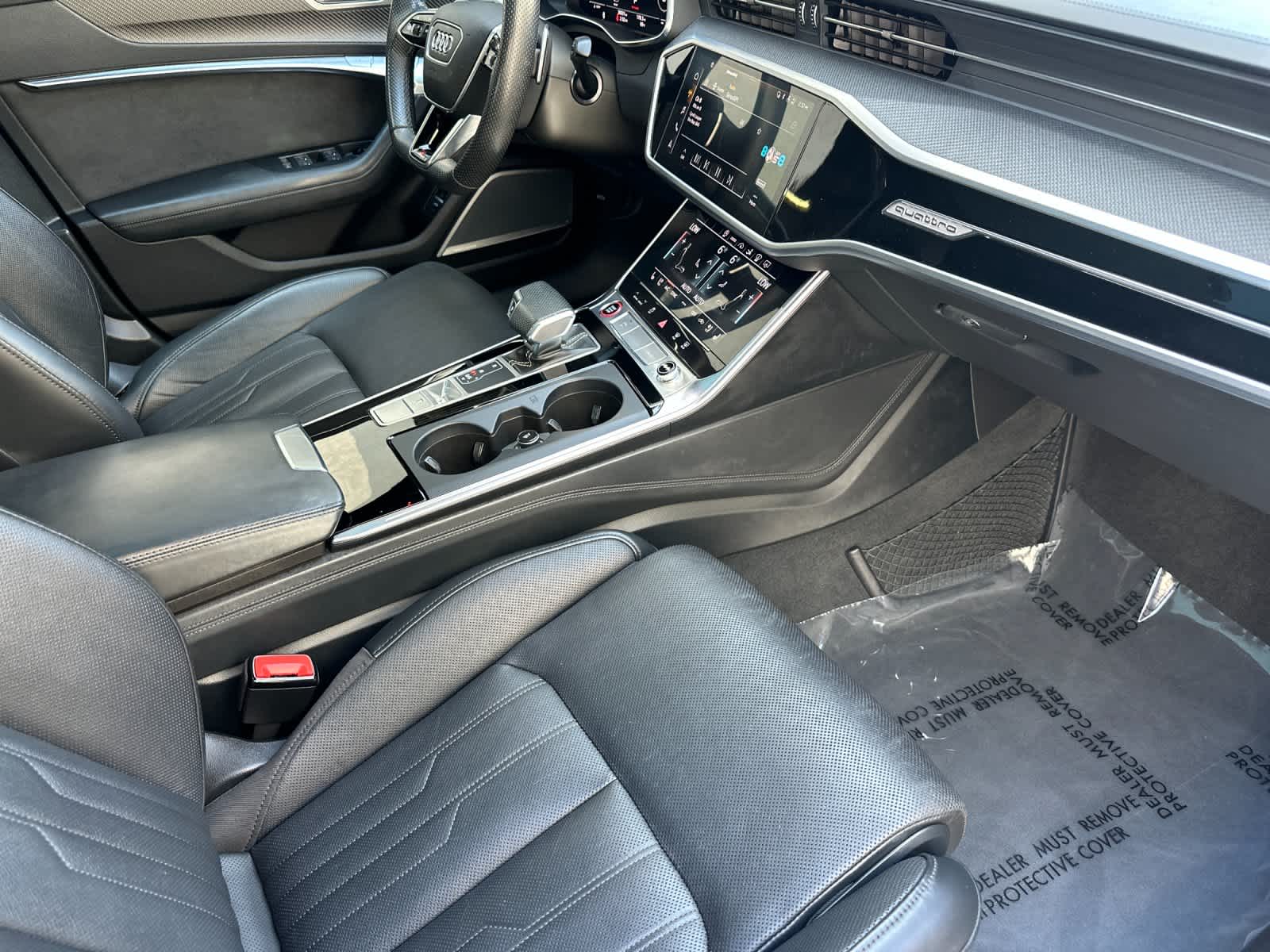 Thumbnail: 2022 Audi RS 7 - 15