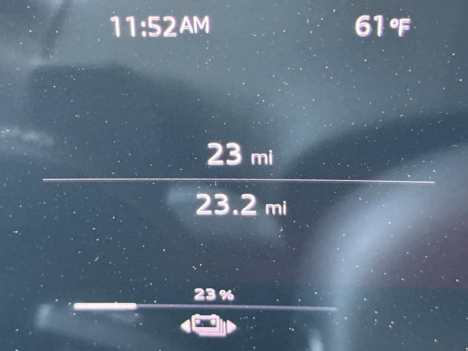 Thumbnail: 2025 Audi e-tron - 23