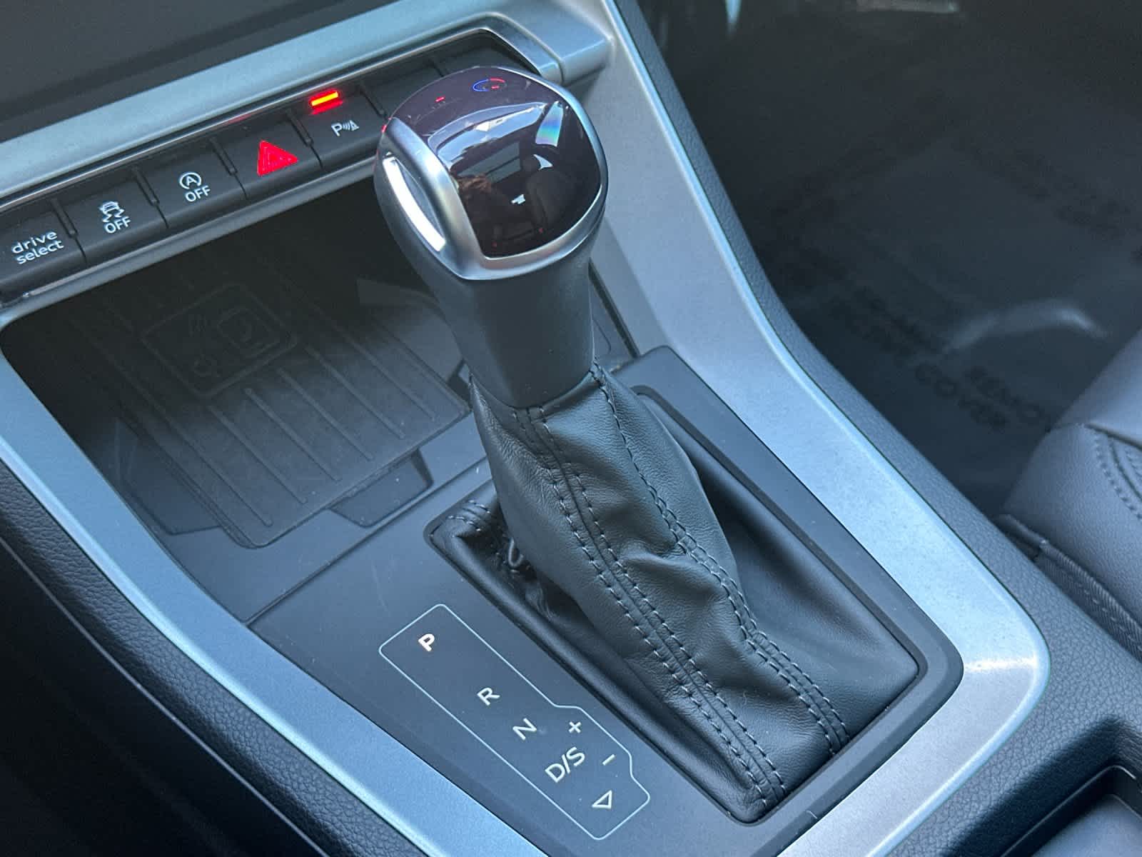 Thumbnail: 2024 Audi Q3 - 22