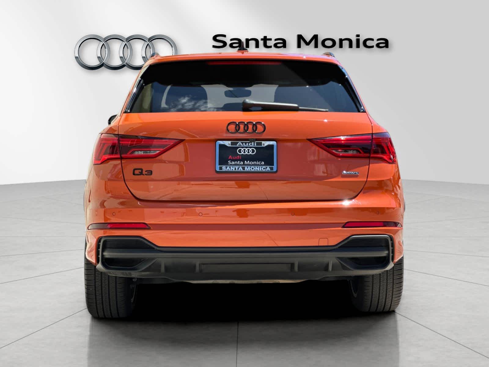 Thumbnail: 2023 Audi Q3 - 7