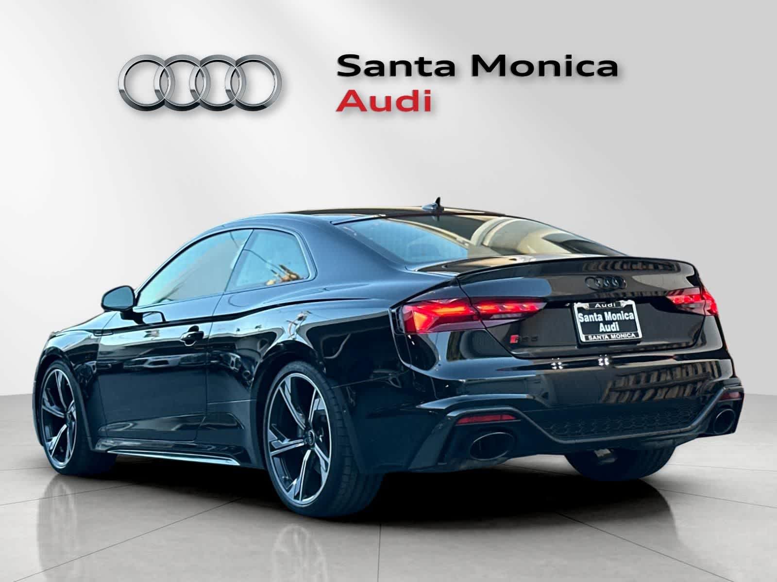 Thumbnail: 2022 Audi RS 5 - 5