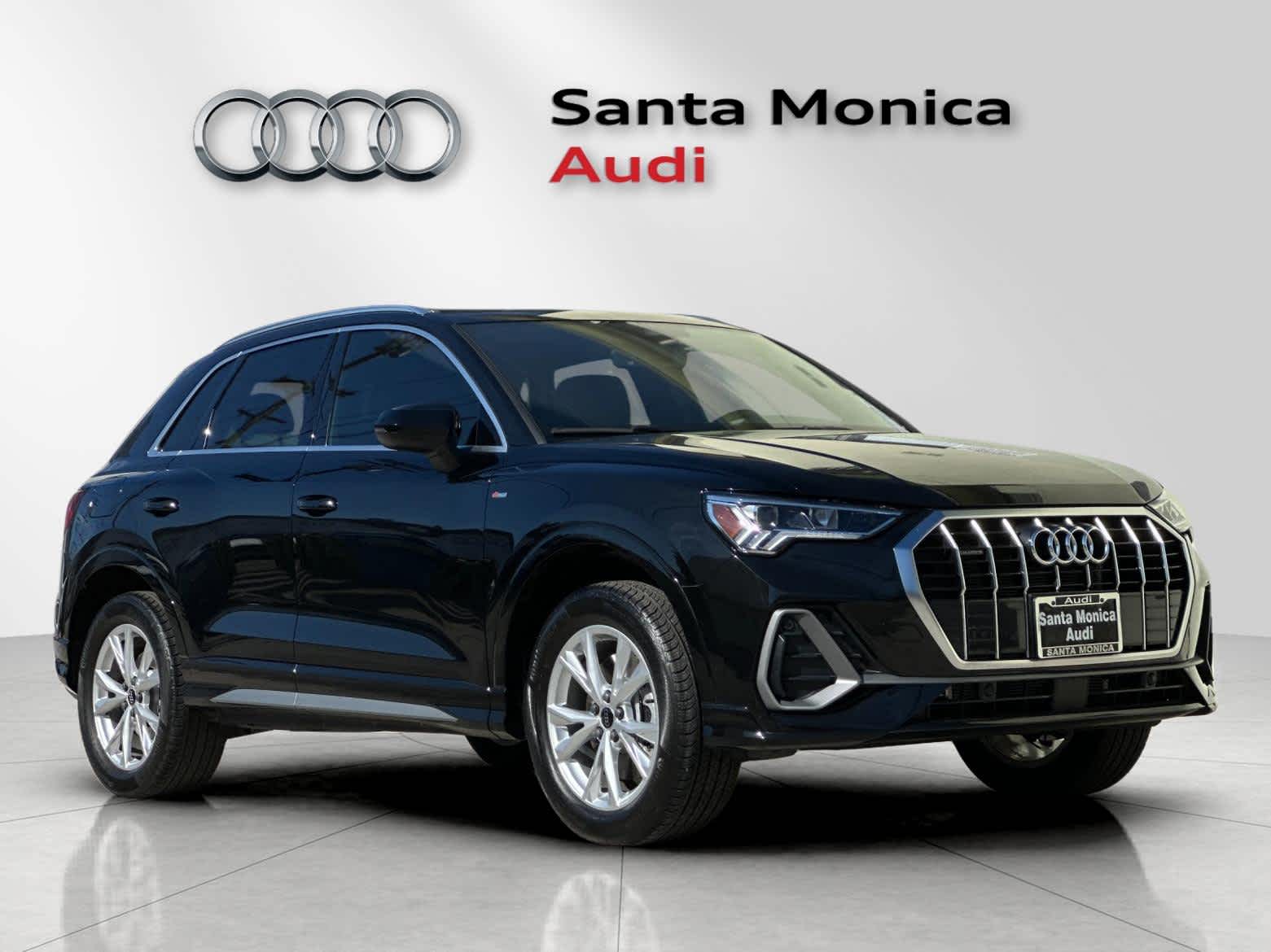 Thumbnail: 2024 Audi Q3 - 10