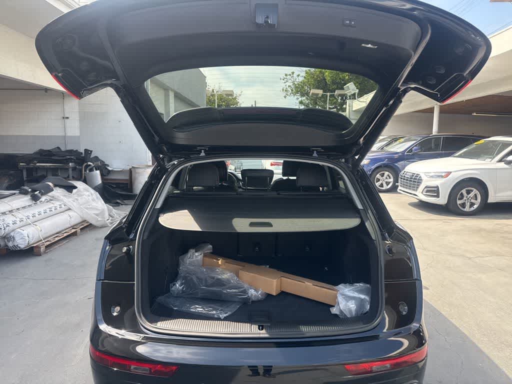 Thumbnail: 2024 Audi Q5 - 30