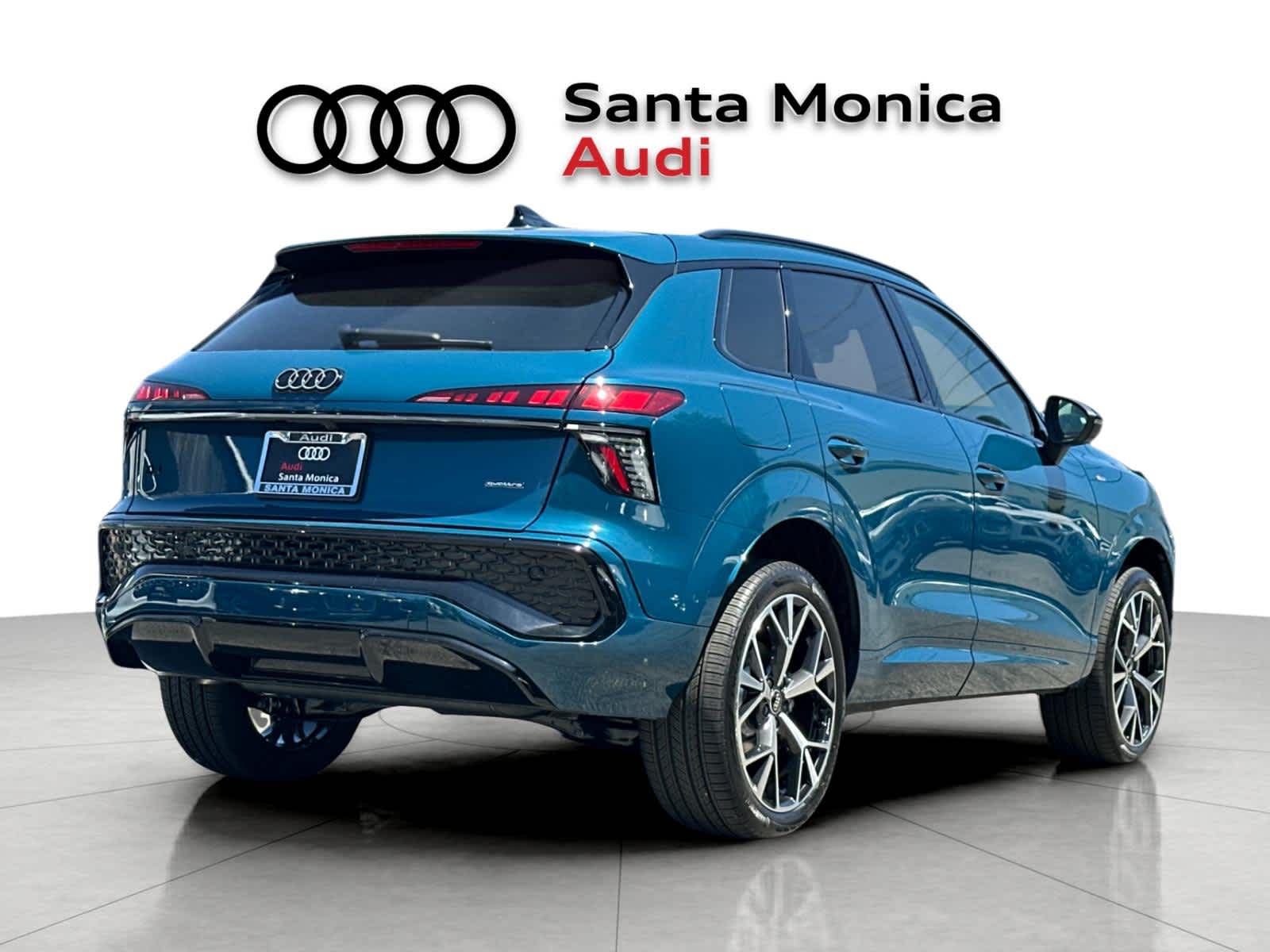 Thumbnail: 2026 Audi Q3 - 2