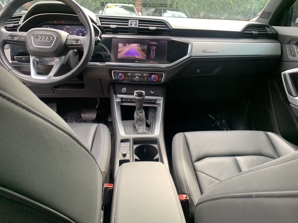 Thumbnail: 2020 Audi Q3 - 26