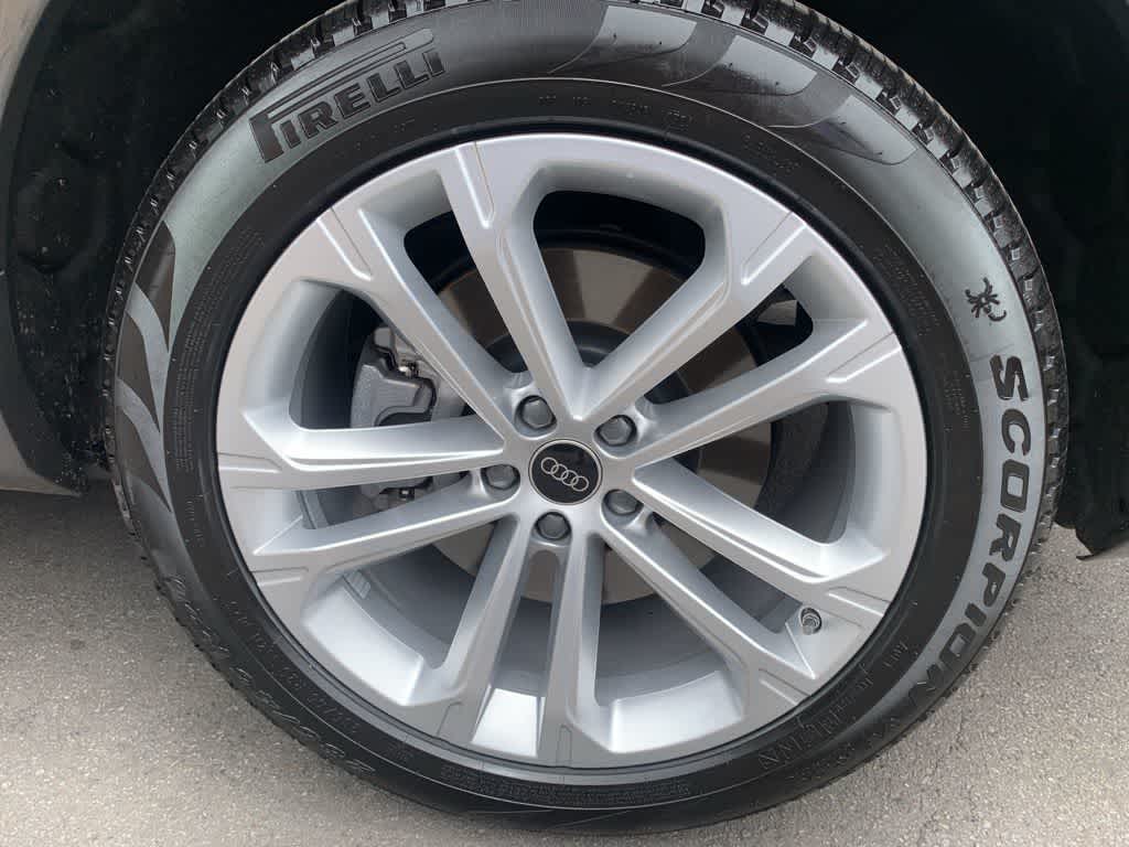 Thumbnail: 2025 Audi Q7 - 28