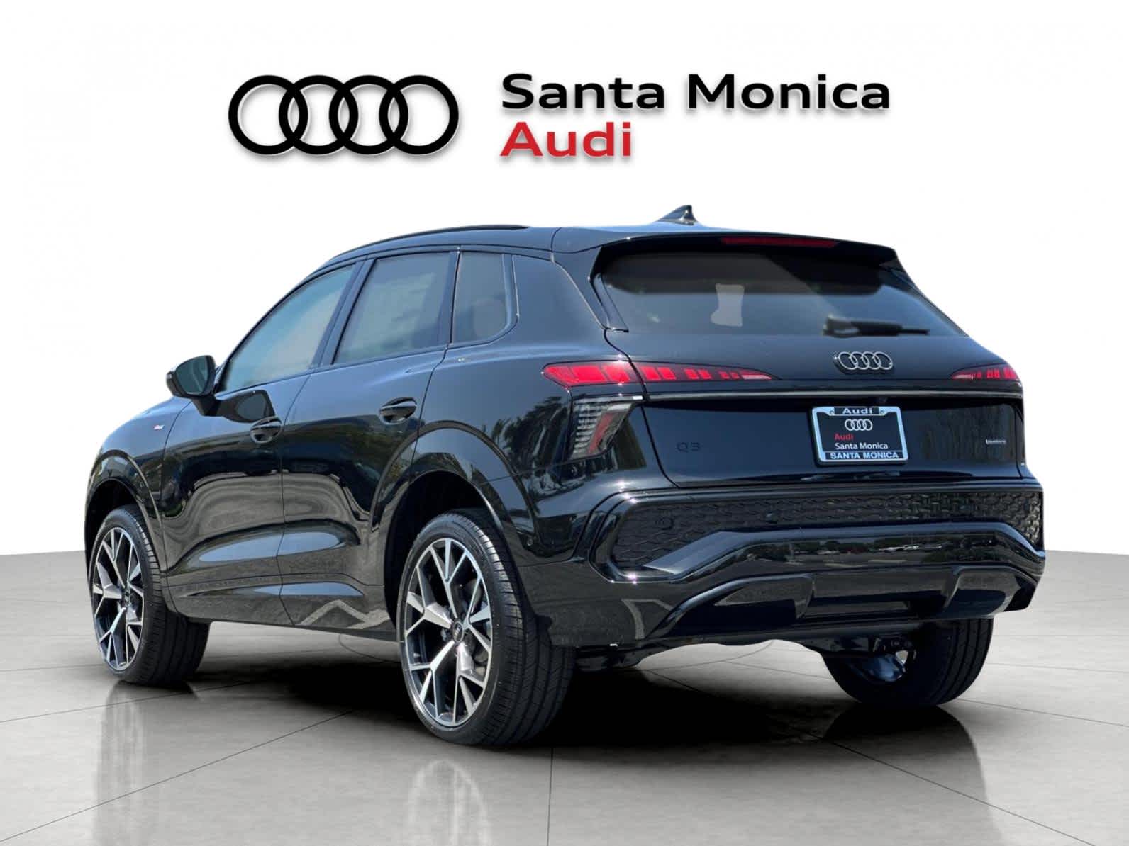 Thumbnail: 2026 Audi Q3 - 6