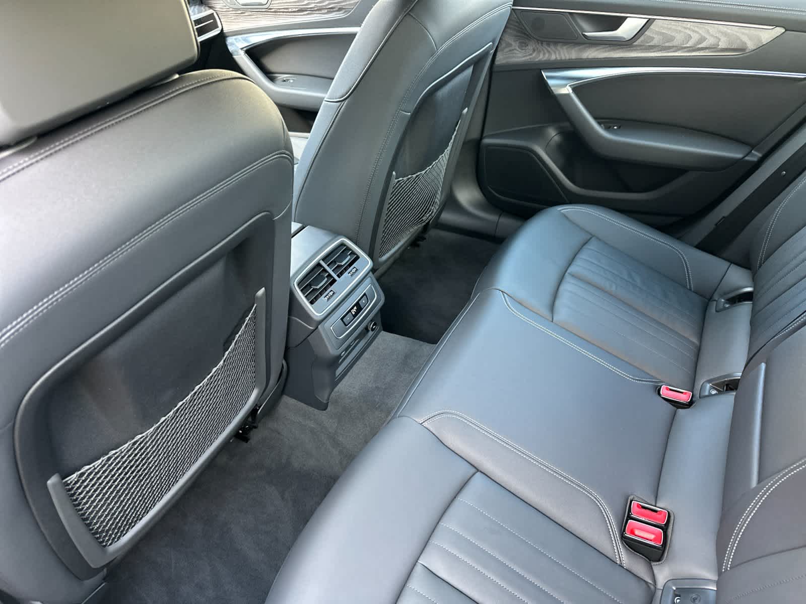 Thumbnail: 2025 Audi A6 - 4