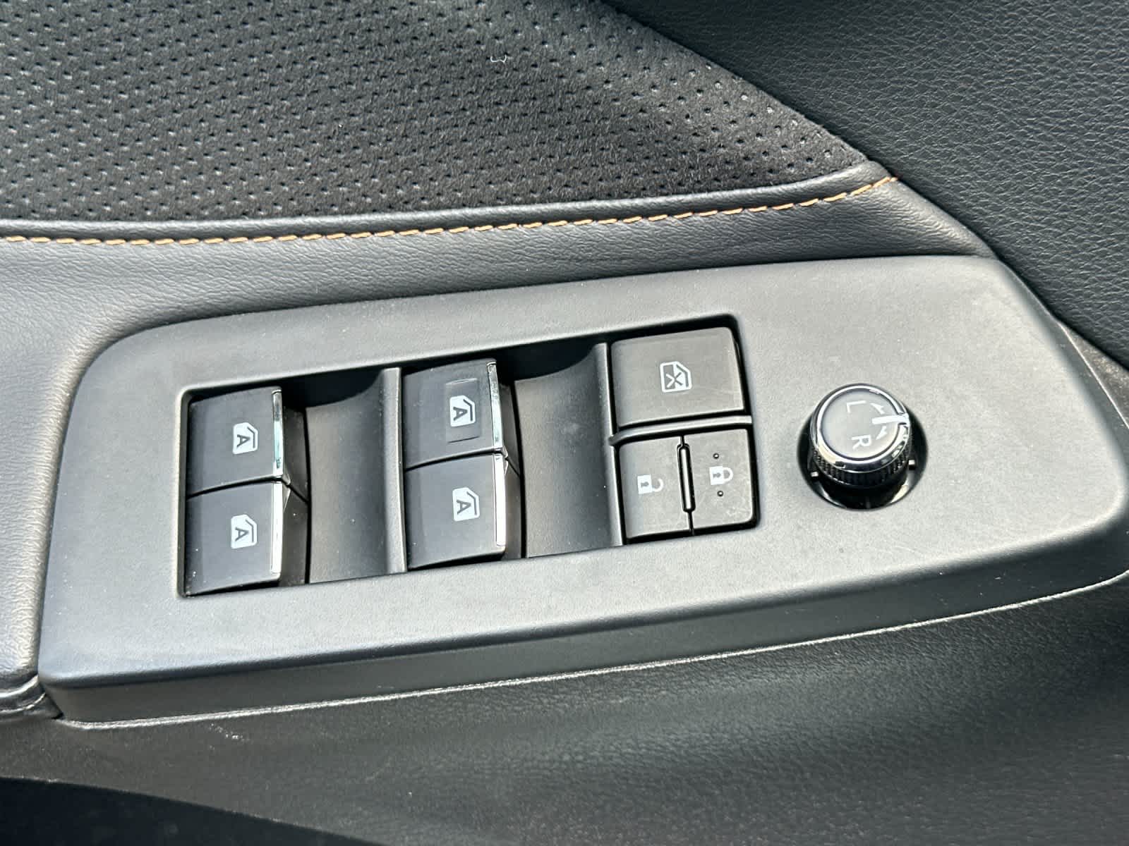 Thumbnail: 2019 Toyota Avalon - 12