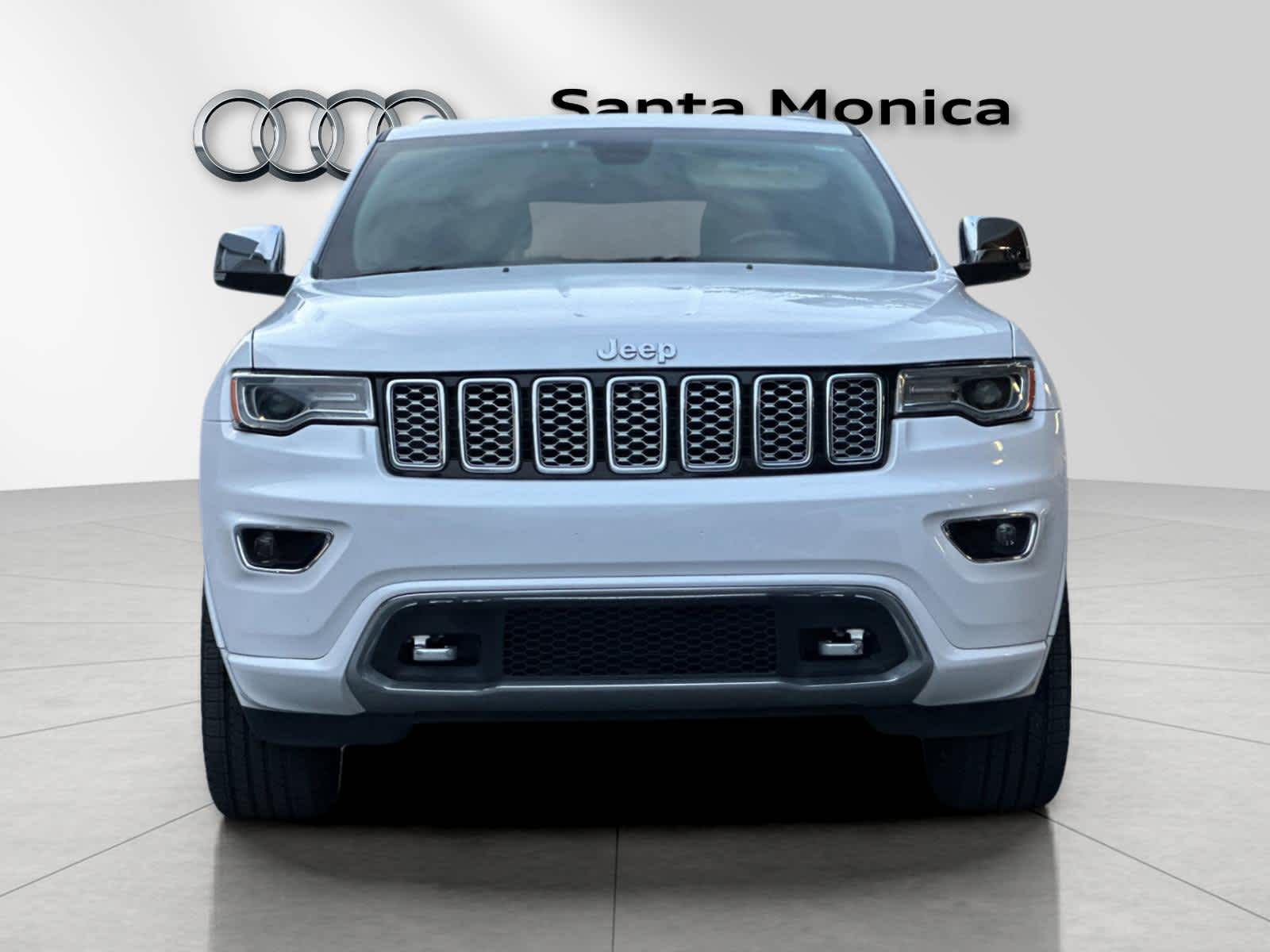 Thumbnail: 2020 Jeep Grand Cherokee - 10
