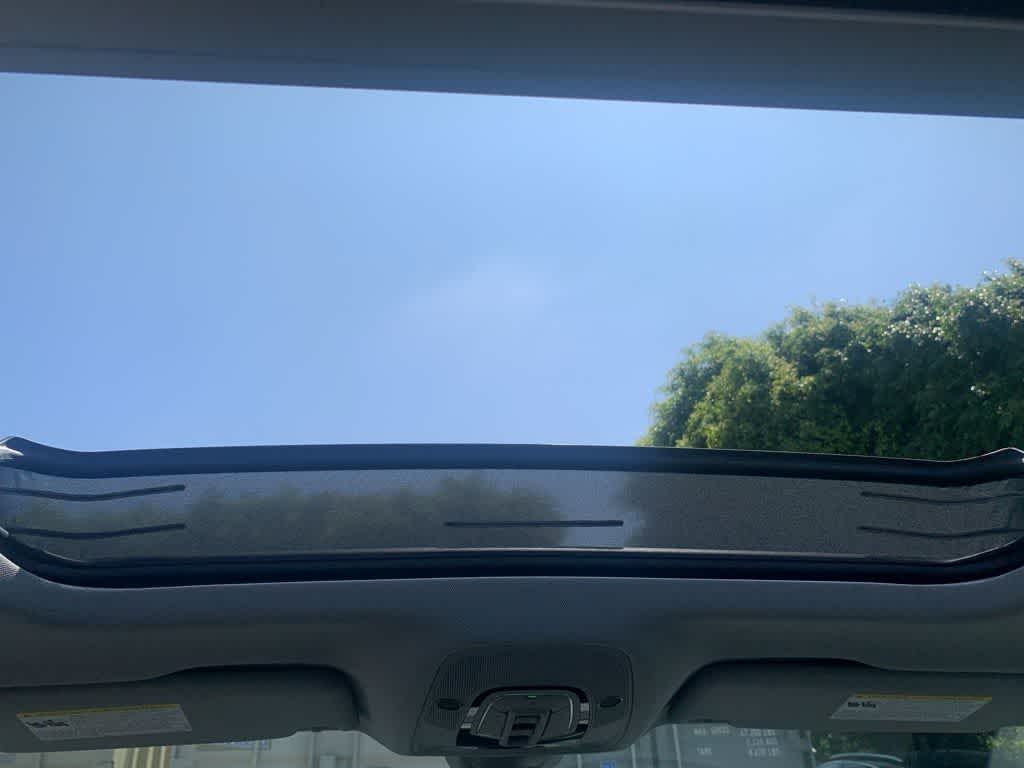 Thumbnail: 2022 Audi Q5 - 22